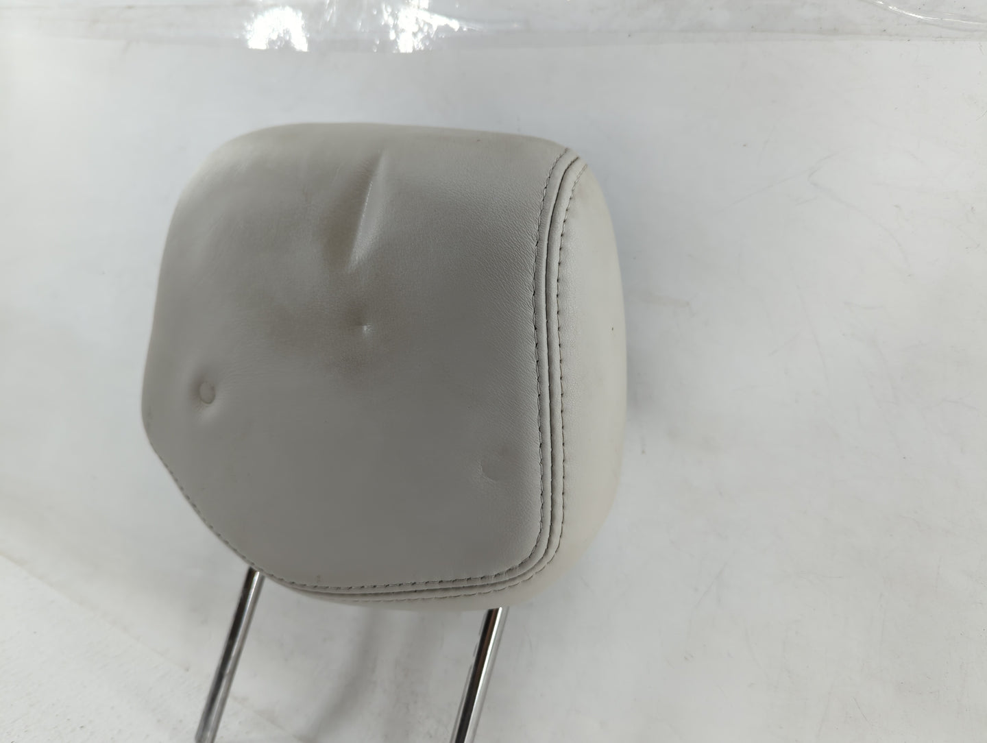 2008 Cadillac Cts Headrest Head Rest Front Driver Passenger Seat Fits OEM Used Auto Parts - Oemusedautoparts1.com