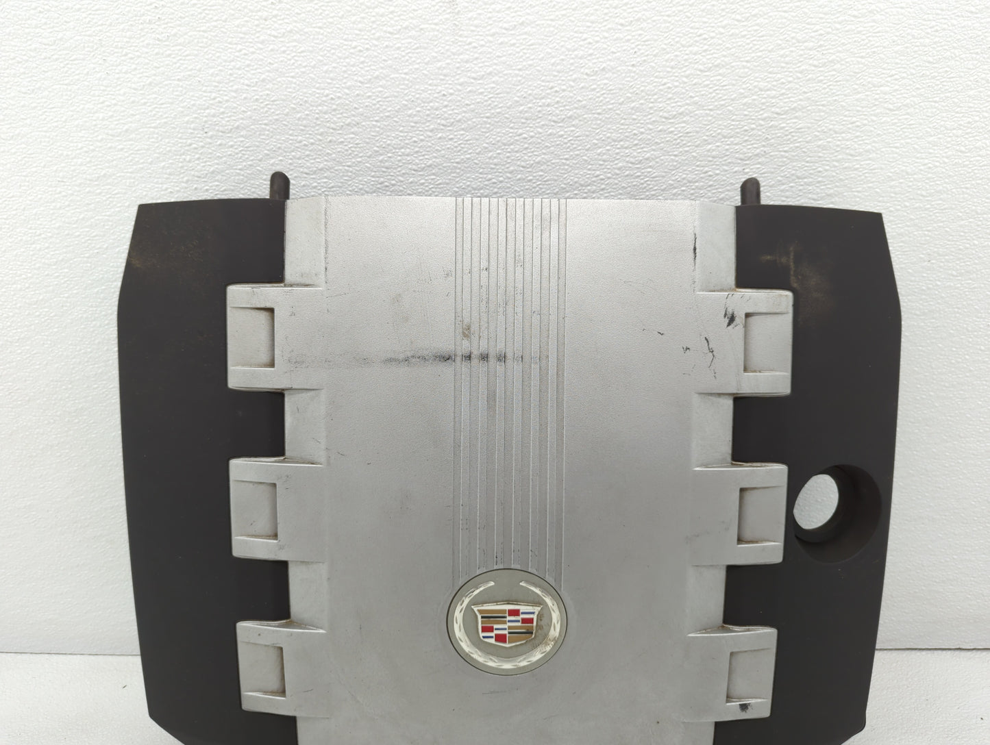 2008 Cadillac Cts Engine Cover - Oemusedautoparts1.com