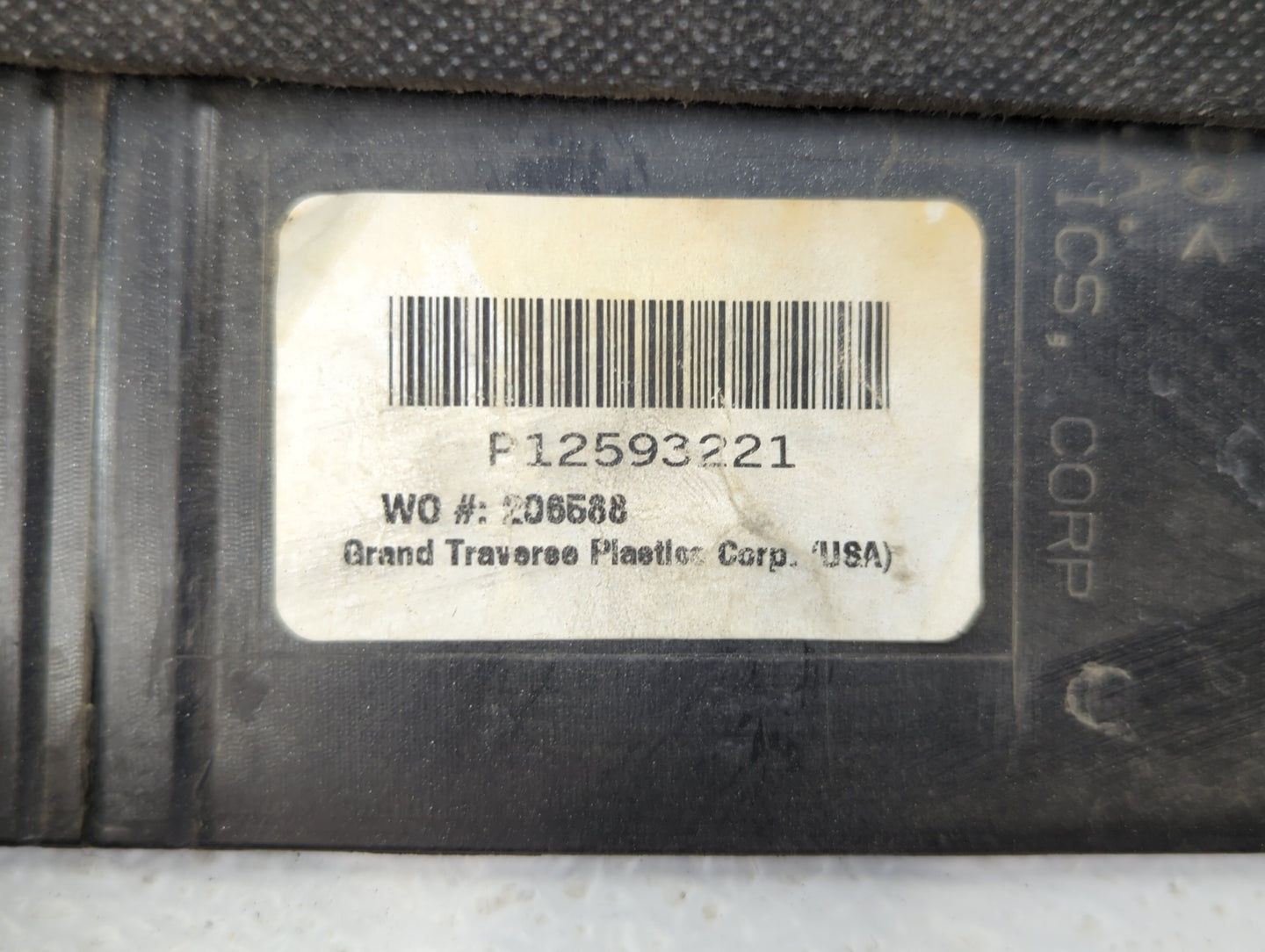 2008 Cadillac Cts Engine Cover - Oemusedautoparts1.com