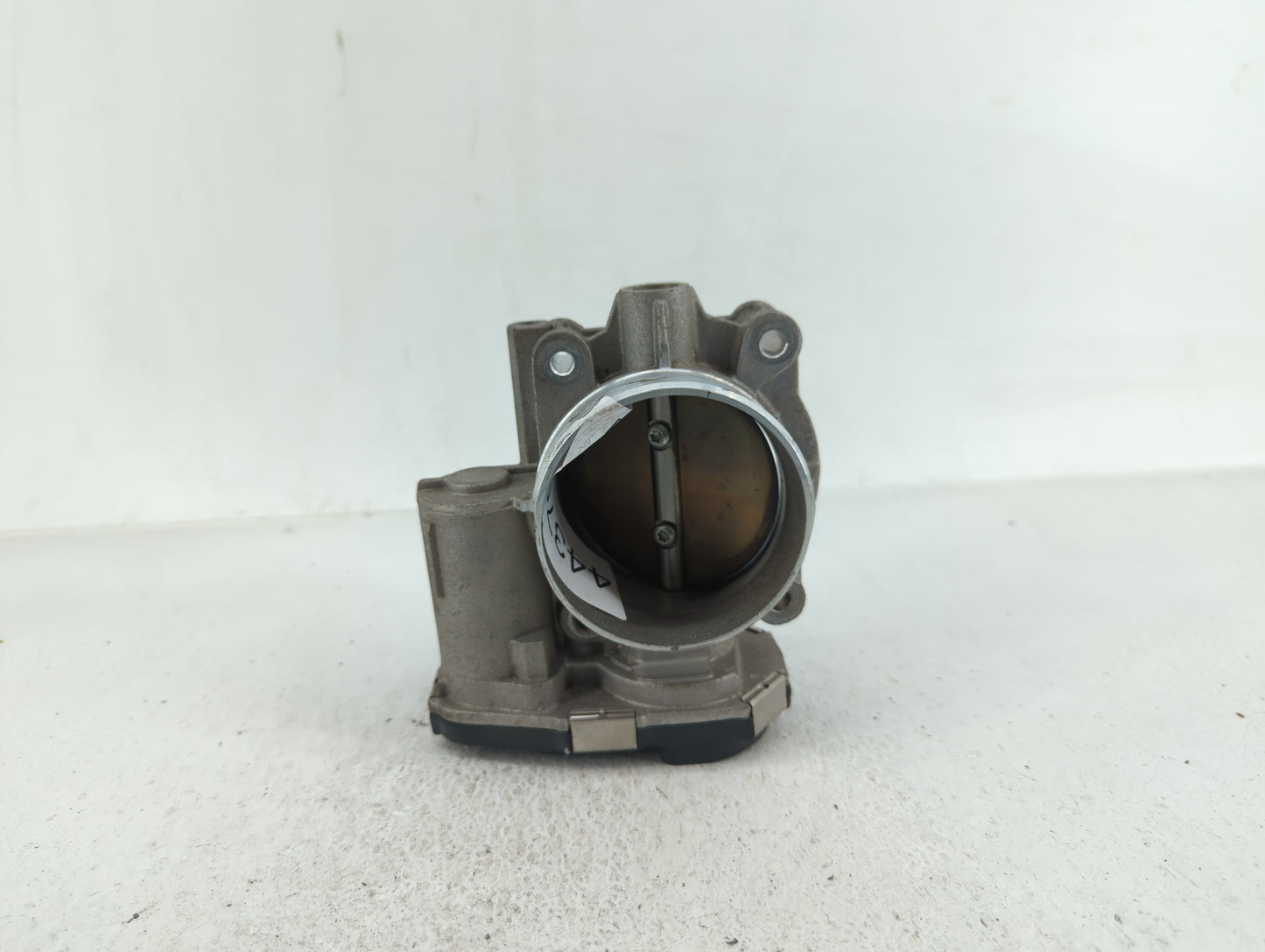 2008-2011 Cadillac Cts Throttle Body P/N:994AA Fits Fits 2007 2008 2009 2010 2011 2012 OEM Used Auto Parts - Oemusedautopart