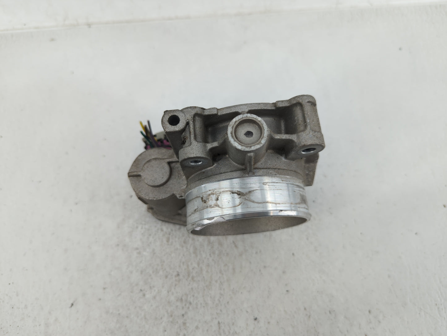 2008-2011 Cadillac Cts Throttle Body P/N:994AA Fits Fits 2007 2008 2009 2010 2011 2012 OEM Used Auto Parts - Oemusedautopart