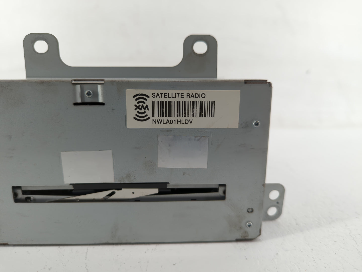 2008-2011 Cadillac Cts Radio AM FM Cd Player Receiver Replacement P/N:25979736 22758369, 22790325 Fits Fits 2008 2009 2010 2