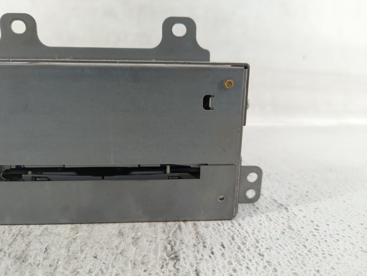 2008-2010 Cadillac Cts Am Fm Cd Player Radio Receiver 530615 - Oemusedautoparts1.com