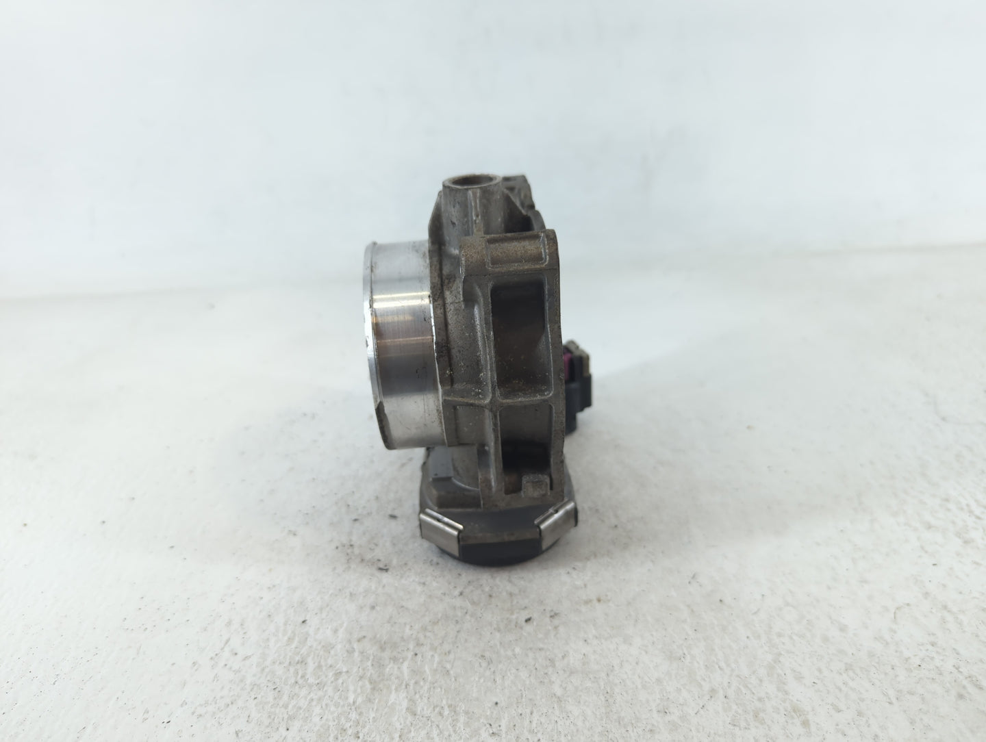 2008-2011 Cadillac Cts Throttle Body P/N:0738AA994AA4787C Fits Fits 2007 2008 2009 2010 2011 2012 OEM Used Auto Parts - Oemu