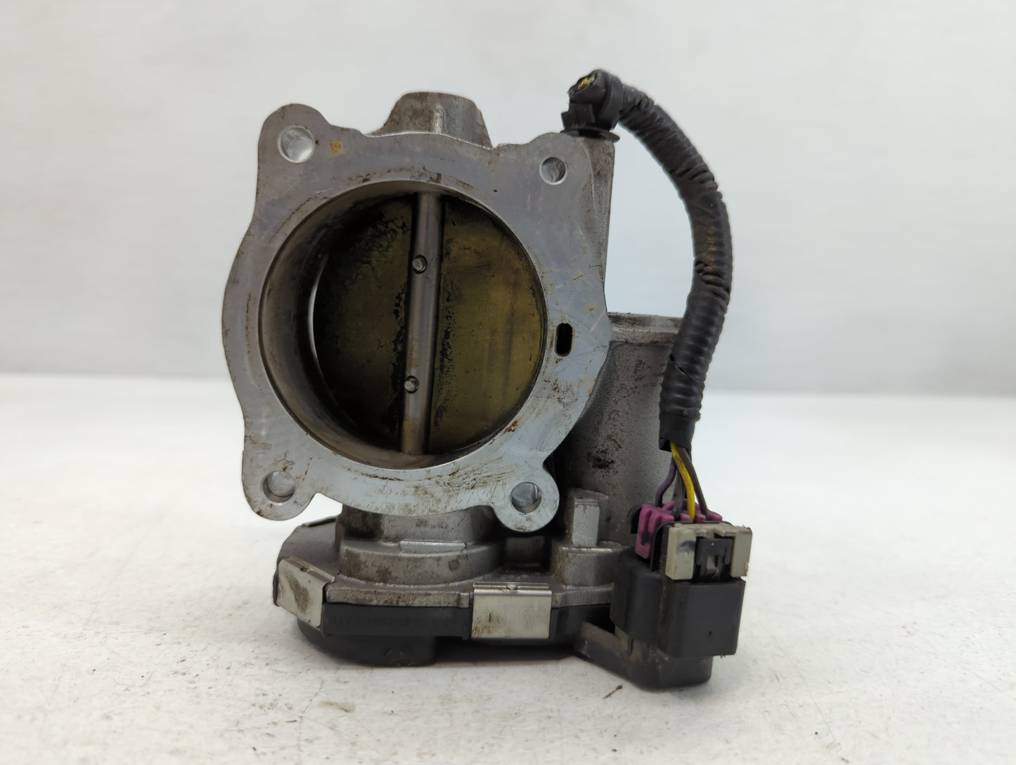 2008-2011 Cadillac Cts Throttle Body P/N:2207AA009IA4862 Fits Fits 2007 2008 2009 2010 2011 2012 OEM Used Auto Parts - Oemus