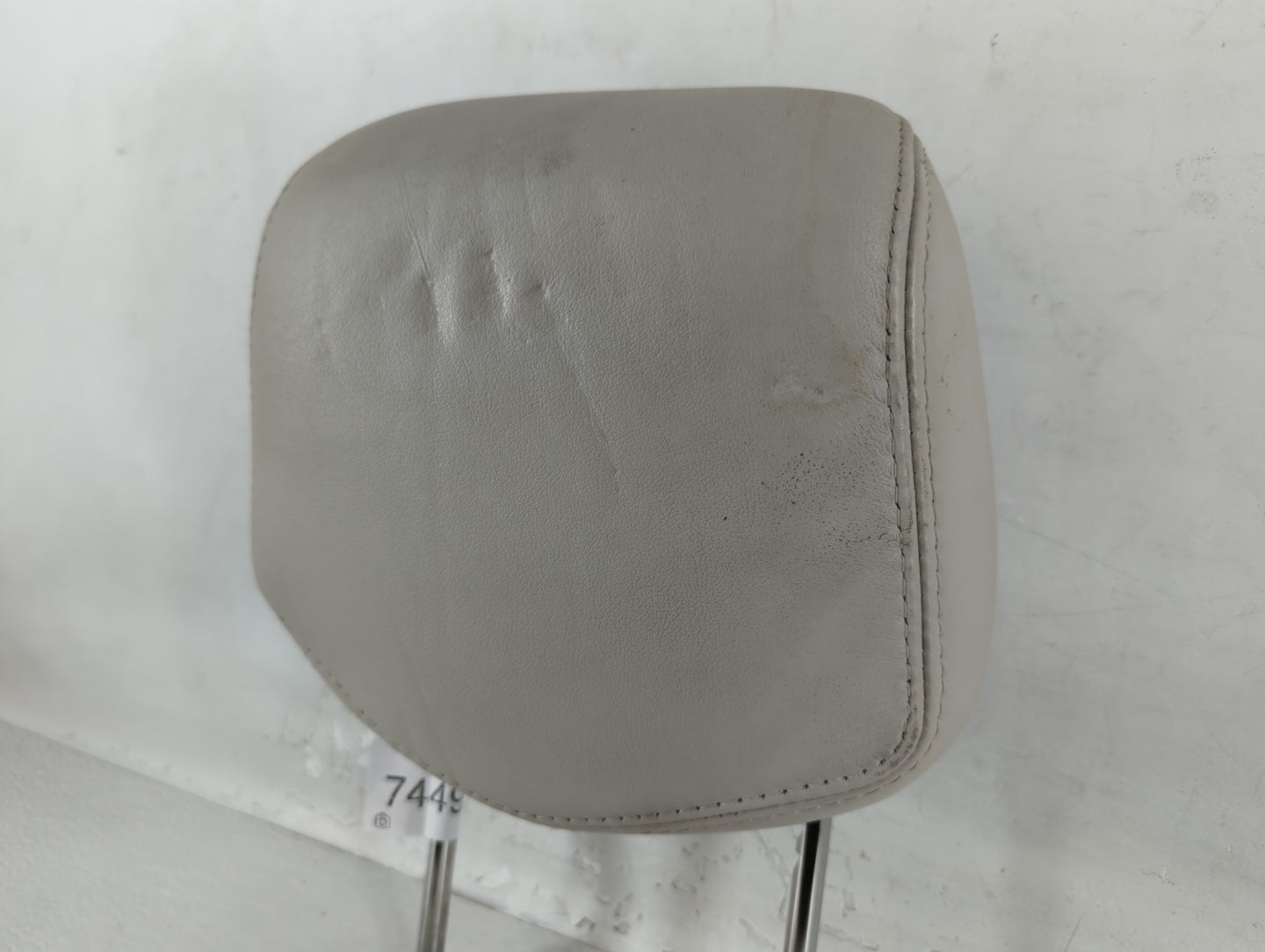 2008-2010 Cadillac Cts Headrest Head Rest Front Driver Passenger Seat Fits Fits 2008 2010 OEM Used Auto Parts - Oemusedautop