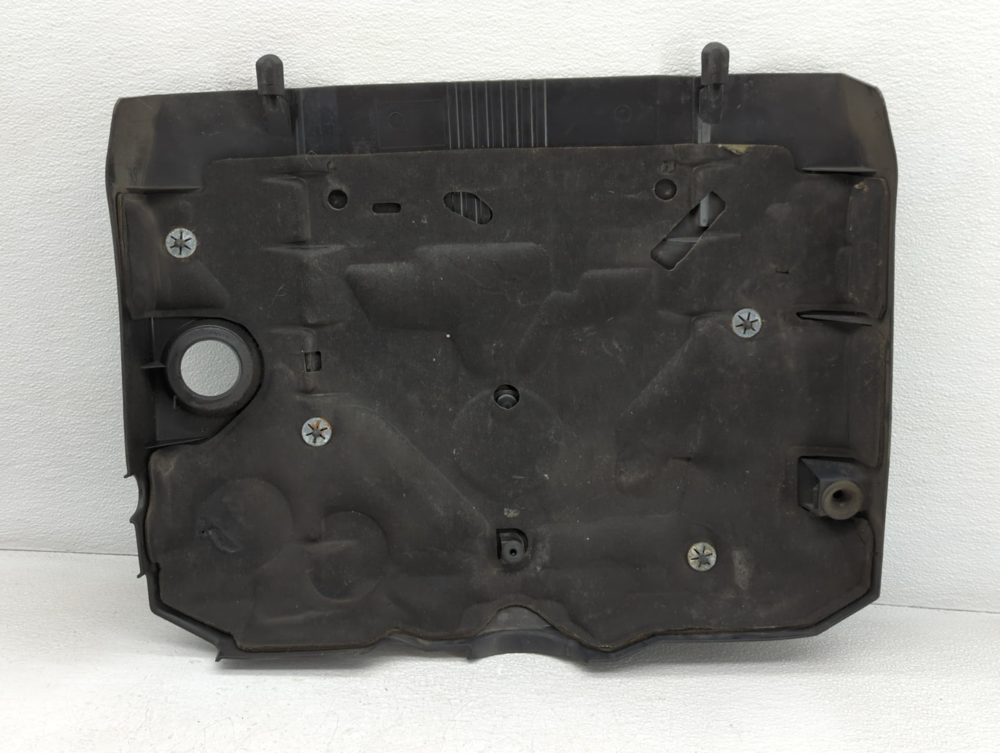 2008 Cadillac Cts Engine Cover - Oemusedautoparts1.com
