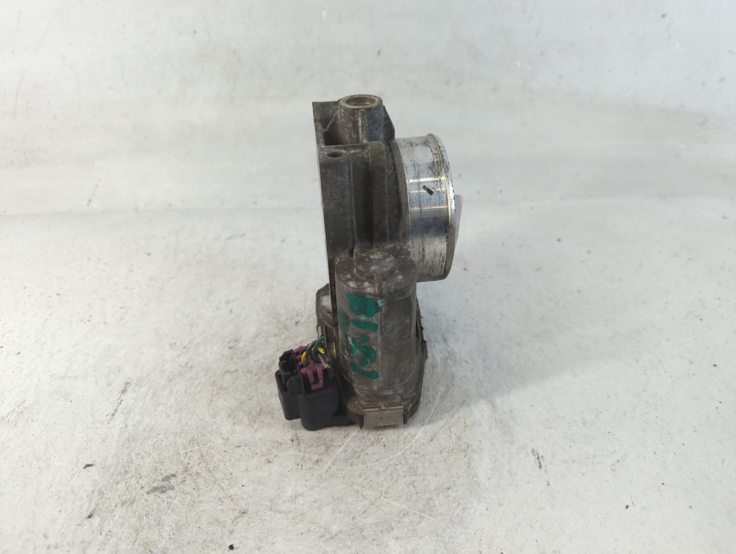 2008-2011 Cadillac Cts Throttle Body P/N:994AA4117 Fits Fits 2007 2008 2009 2010 2011 2012 OEM Used Auto Parts - Oemusedauto