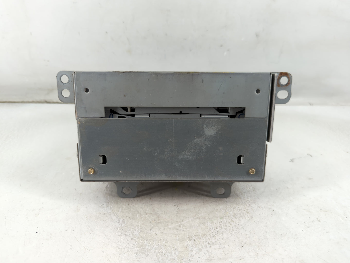 2008-2010 Cadillac Cts Radio AM FM Cd Player Receiver Replacement P/N:25904920 Fits Fits 2008 2009 2010 OEM Used Auto Parts 