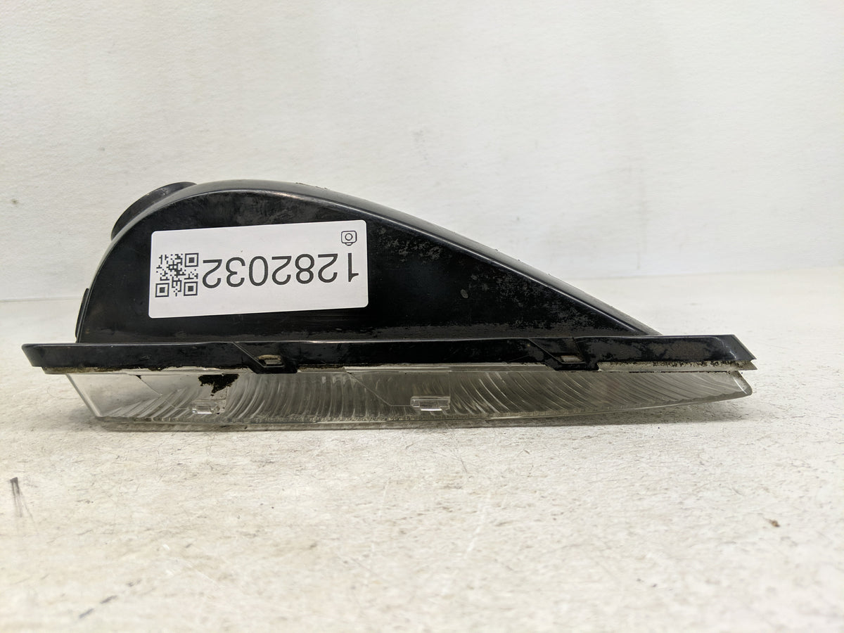 2000-2005 Cadillac Deville Passenger Right Oem Front Light Lamp 1282032 - Oemusedautoparts1.com