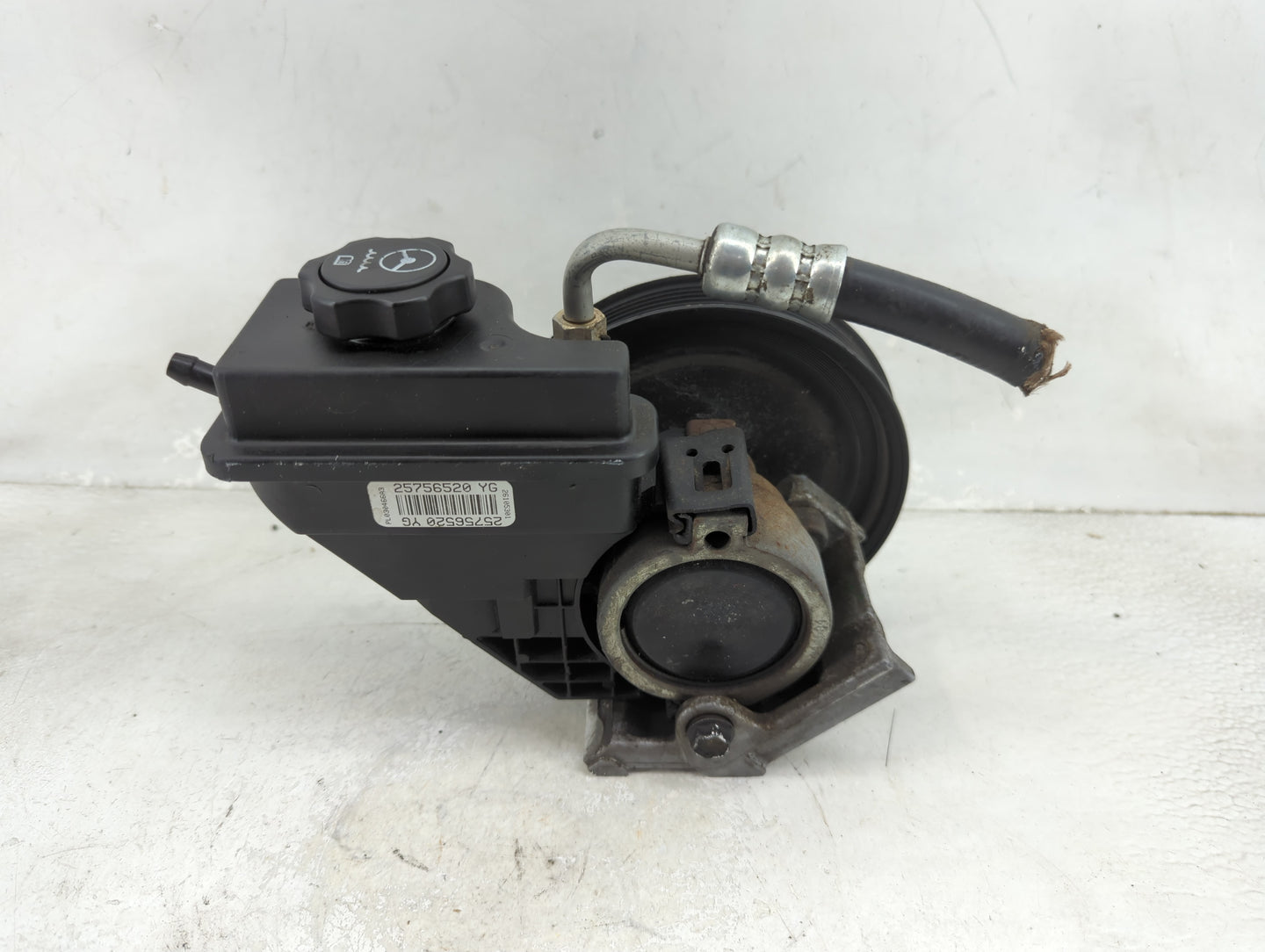 2006-2011 Cadillac Dts Power Steering Column Pump Oem 1467070 - Oemusedautoparts1.com