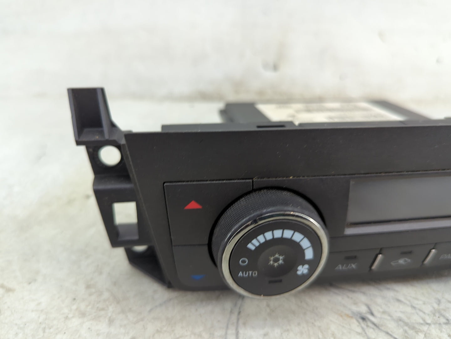 2007-2011 Cadillac Dts Climate Control Module Temperature AC/Heater Replacement P/N:MX237000-2052 15791557 Fits OEM Used Aut