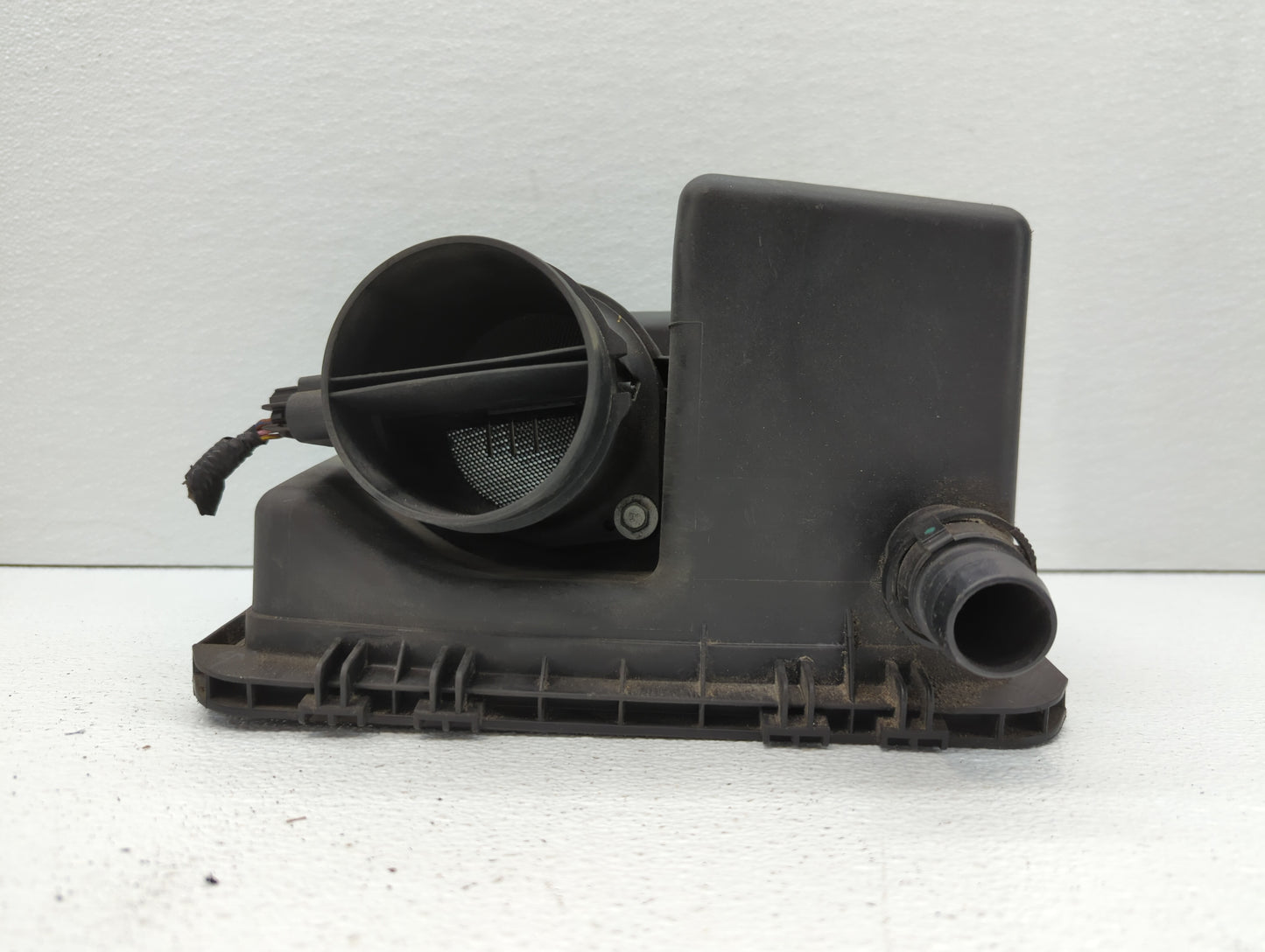 2006-2011 Cadillac Dts Mass Air Flow Meter Maf - Oemusedautoparts1.com