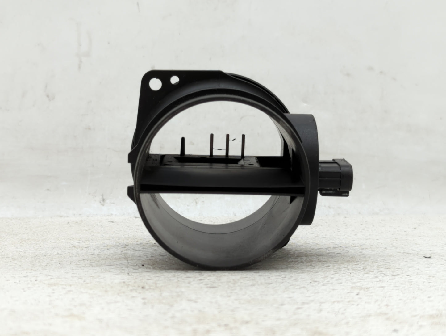 2006-2011 Cadillac Dts Mass Air Flow Meter Maf - Oemusedautoparts1.com