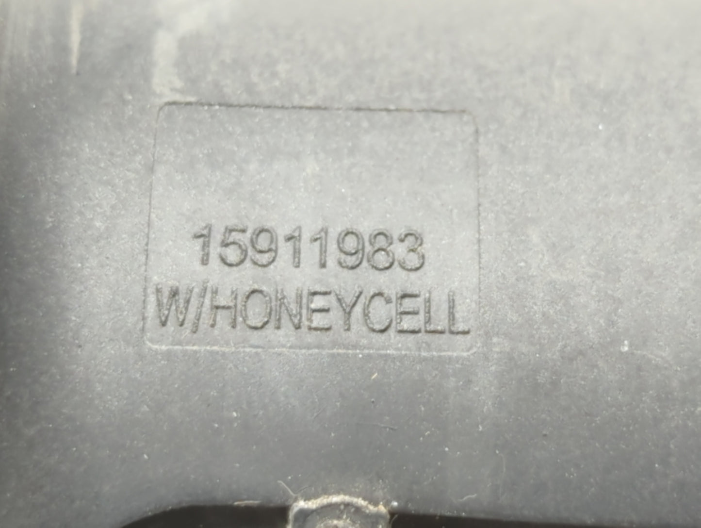 2006-2011 Cadillac Dts Mass Air Flow Meter Maf - Oemusedautoparts1.com