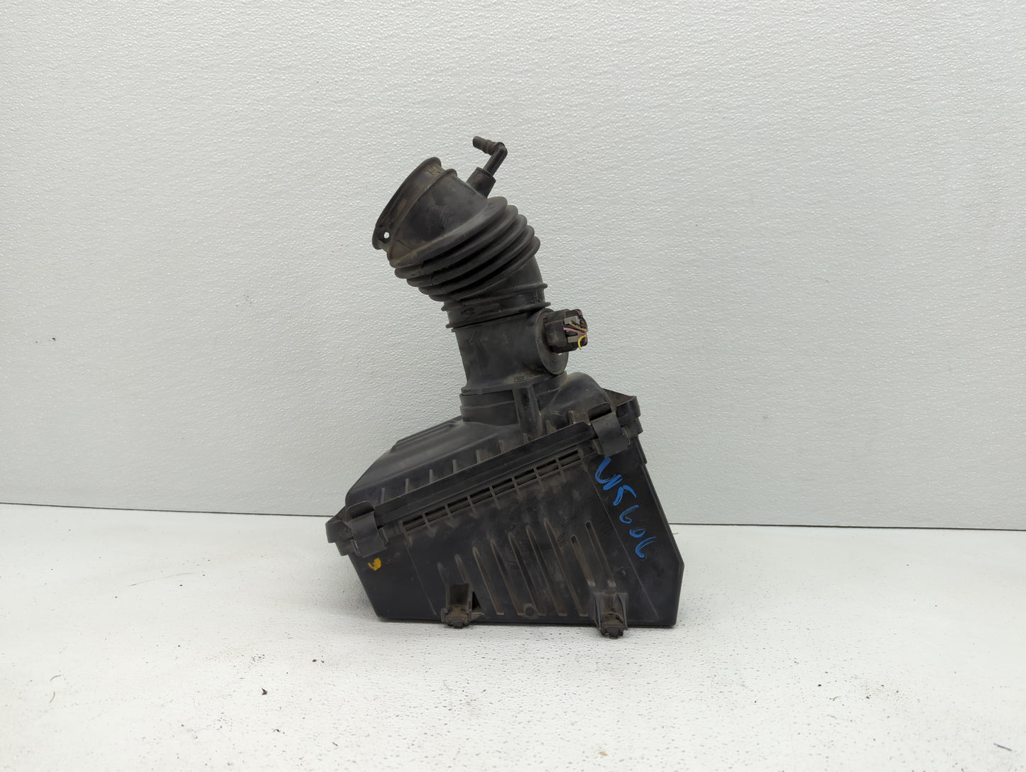2006-2011 Cadillac Dts Mass Air Flow Meter Maf - Oemusedautoparts1.com