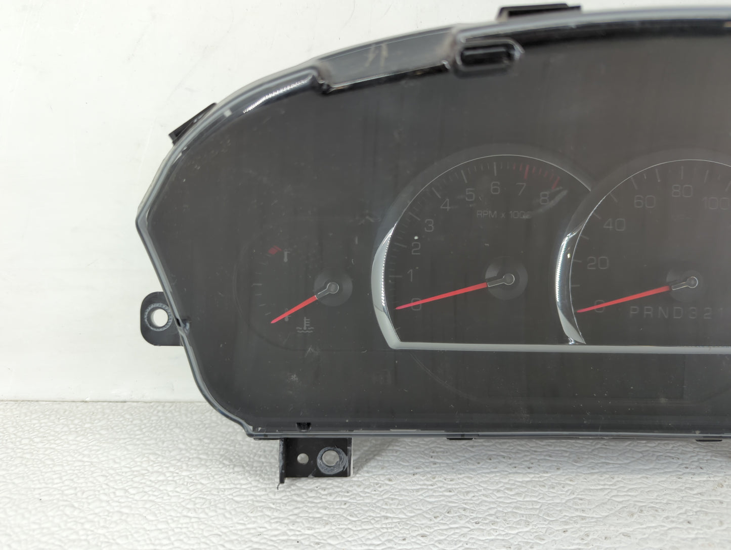 2008 Cadillac Dts Instrument Cluster Speedometer Gauges P/N:15930304 TN257440-3652 Miles: Fits OEM Used Auto Parts - Oemused