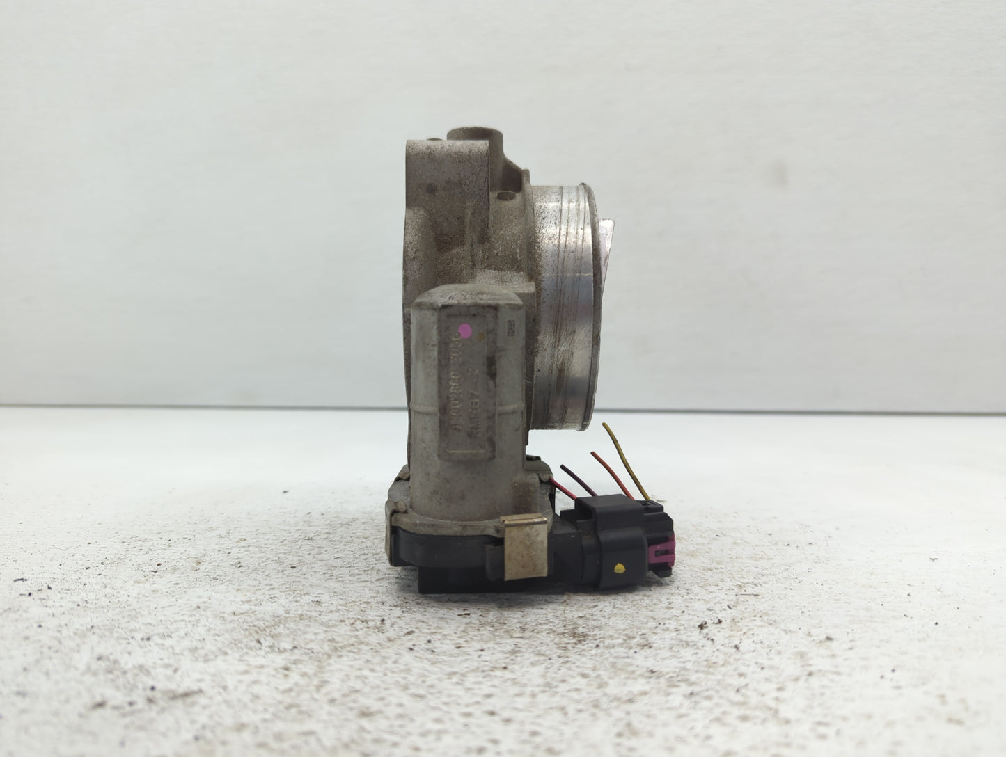 2006-2011 Cadillac Dts Throttle Body P/N:RME87-2 12602800, RME87 Fits Fits 2006 2007 2008 2009 2010 2011 OEM Used Auto Parts