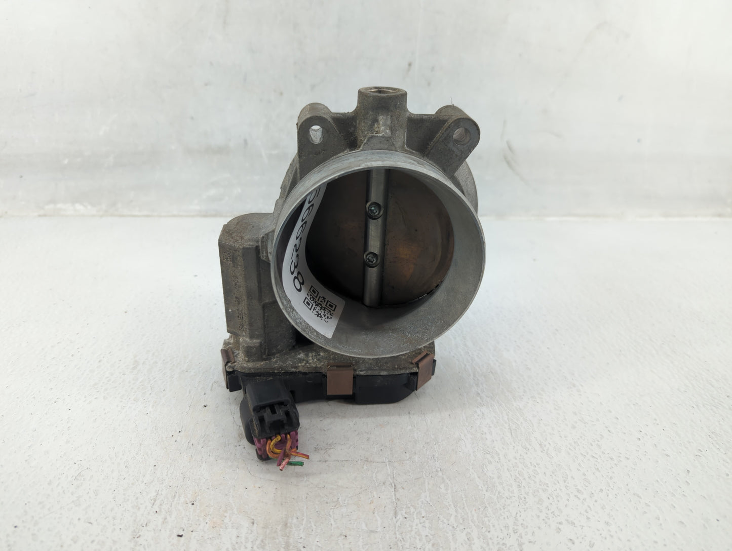 2006-2011 Cadillac Dts Throttle Body P/N:12602800 Fits Fits 2006 2007 2008 2009 2010 2011 OEM Used Auto Parts - Oemusedautop