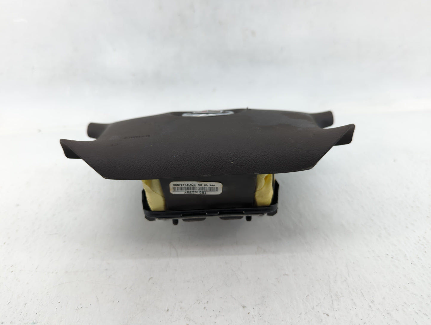 2006-2011 Cadillac Dts Air Bag Driver Left Steering Wheel Mounted P/N:Y482273U10358 30372134LWG Fits OEM Used Auto Parts - O