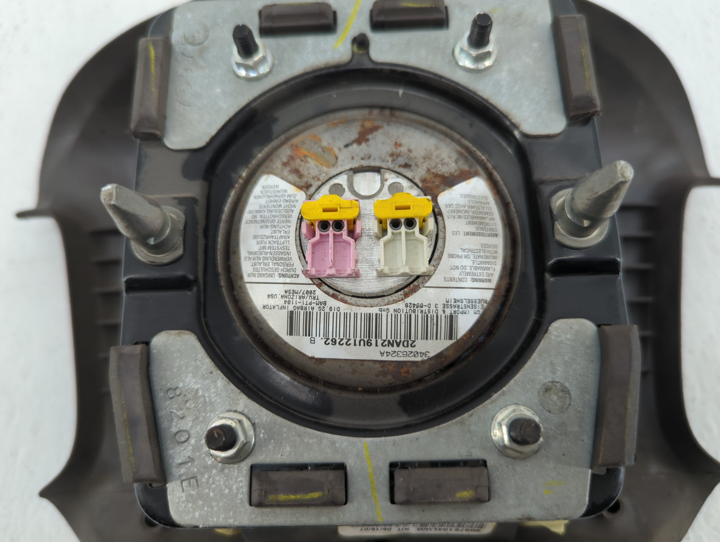 2006-2011 Cadillac Dts Air Bag Driver Left Steering Wheel Mounted P/N:Y482273U10358 30372134LWG Fits OEM Used Auto Parts - O