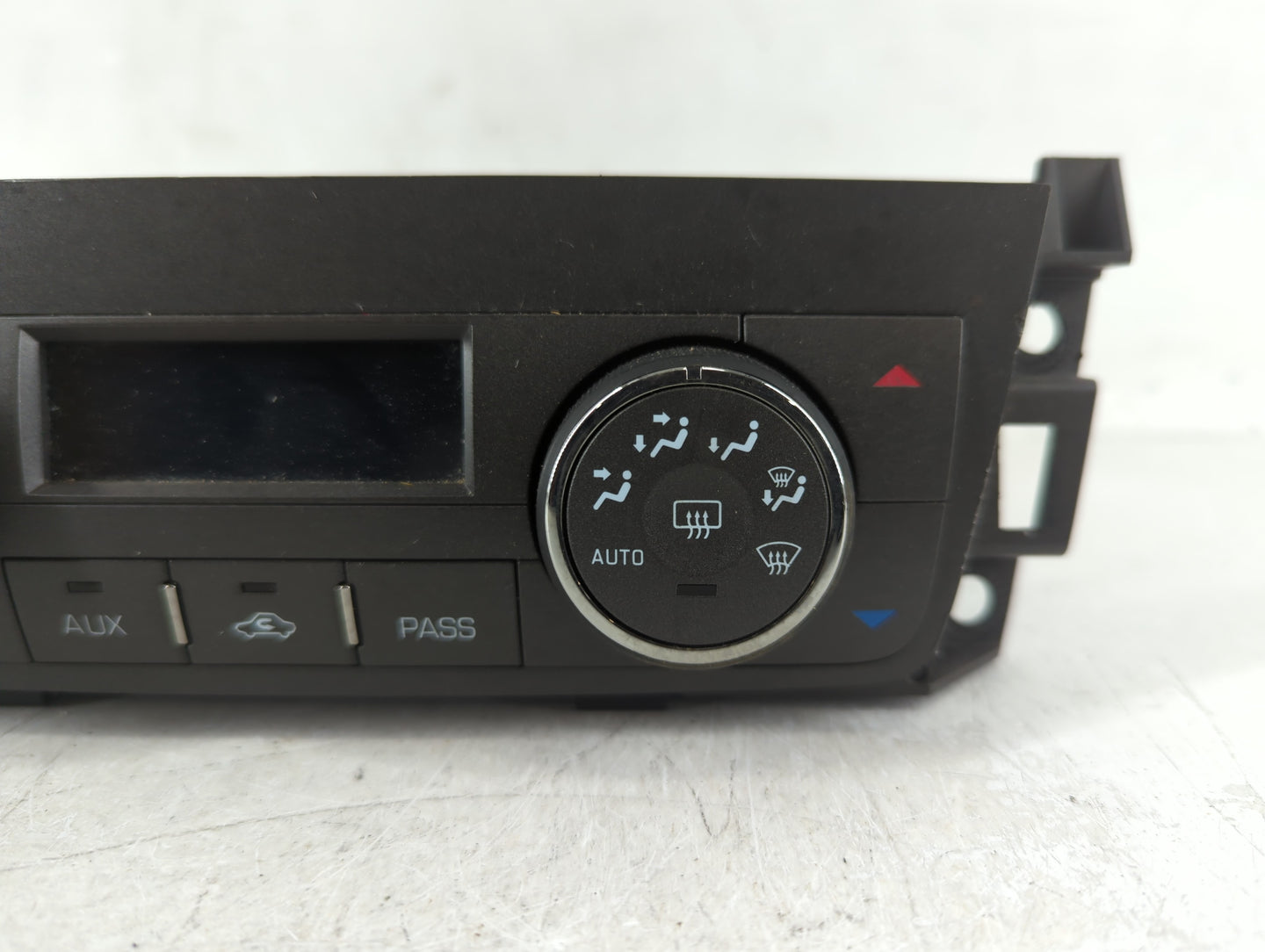 2007-2011 Cadillac Dts Climate Control Module Temperature AC/Heater Replacement P/N:15791557 MX237000-2052 Fits OEM Used Aut