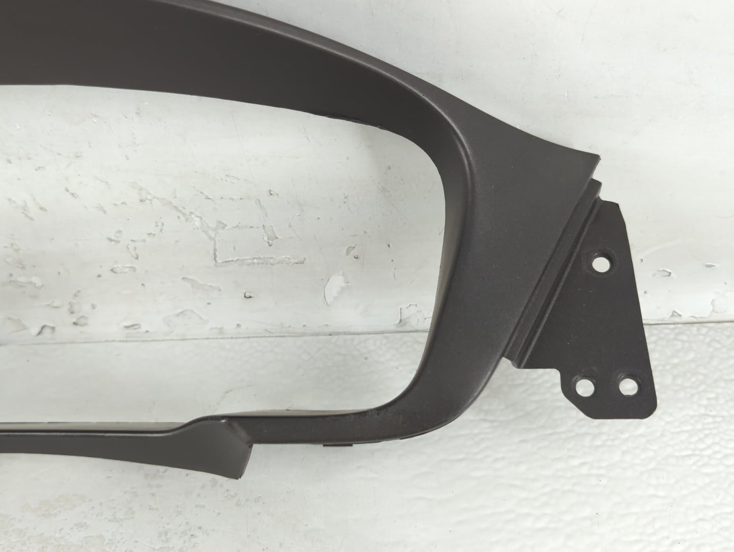 2008 Cadillac Dts Radio Climate Panel Bezel - Oemusedautoparts1.com