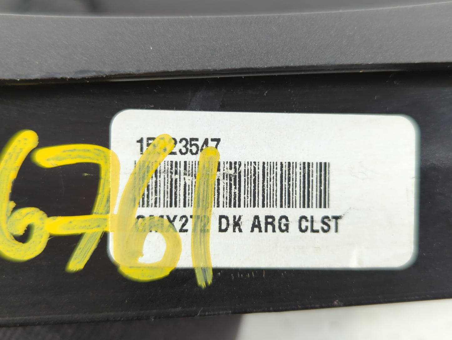 2008 Cadillac Dts Radio Climate Panel Bezel - Oemusedautoparts1.com