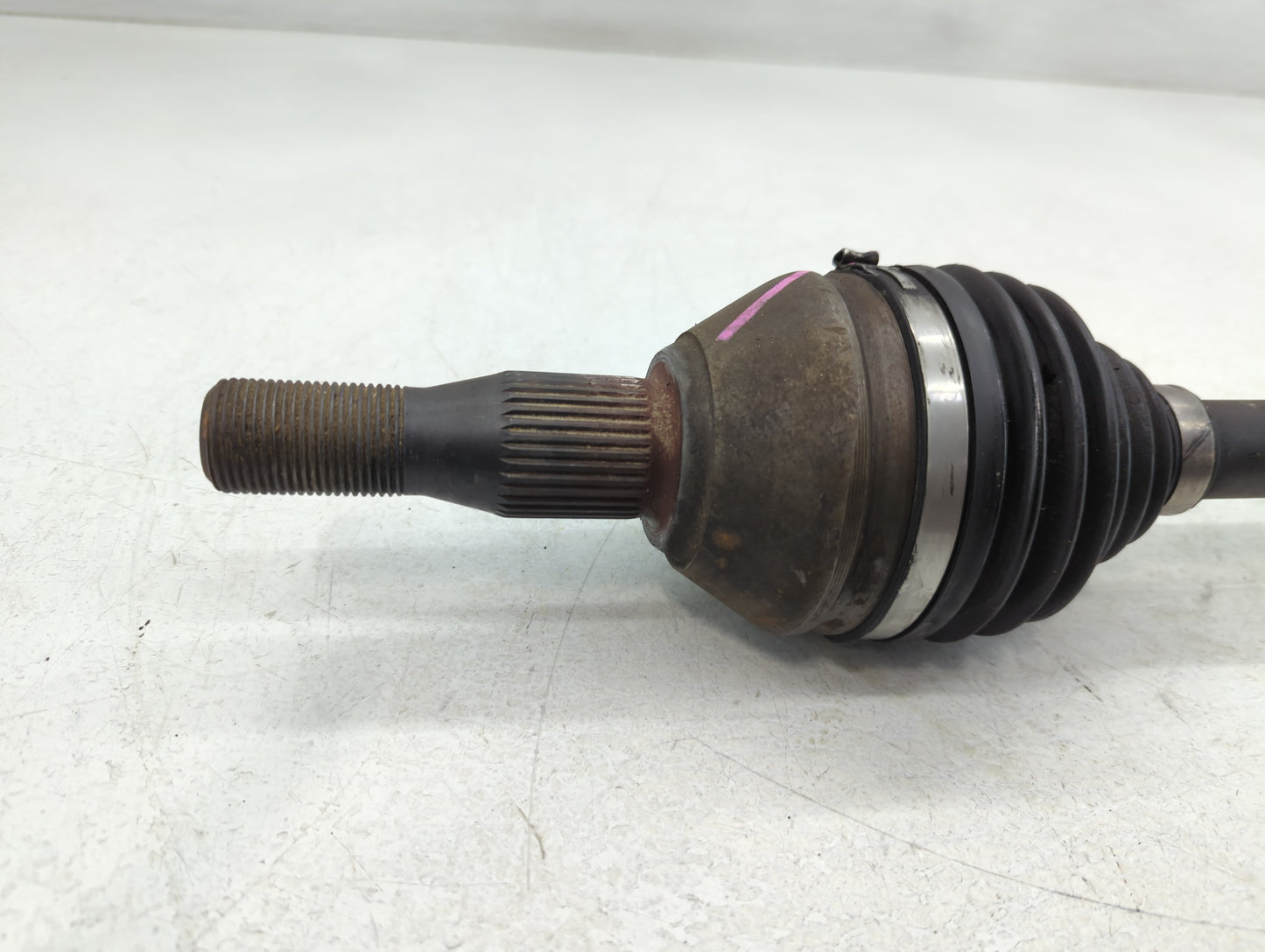 2006-2011 Cadillac Dts Axle Shaft Front Driver Cv C/v - Oemusedautoparts1.com