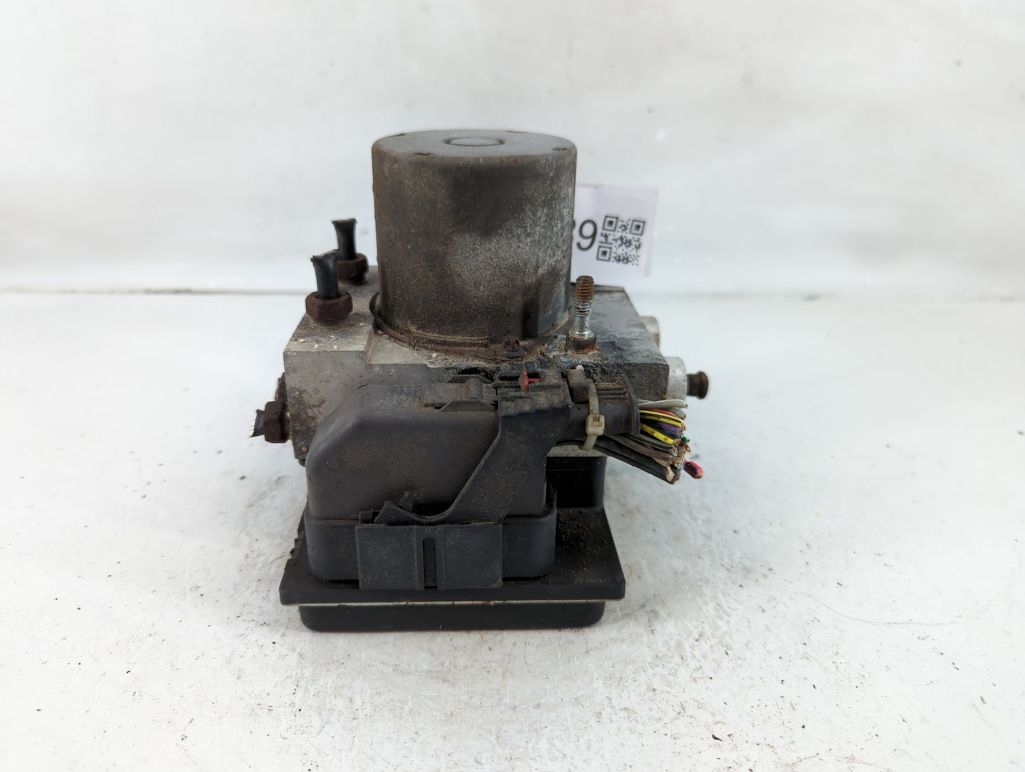 2008 Cadillac Escalade ABS Pump Control Module Replacement Fits OEM Used Auto Parts - Oemusedautoparts1.com