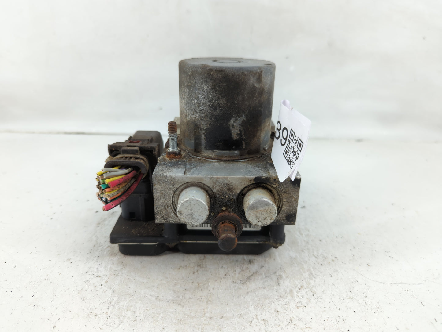 2008 Cadillac Escalade ABS Pump Control Module Replacement Fits OEM Used Auto Parts - Oemusedautoparts1.com