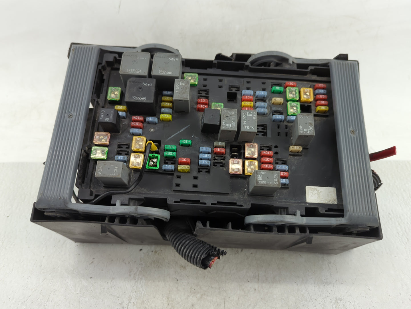 2008-2009 Cadillac Escalade Fusebox Fuse Box Panel Relay Module Fits Fits 2007 2008 2009 OEM Used Auto Parts - Oemusedautopa