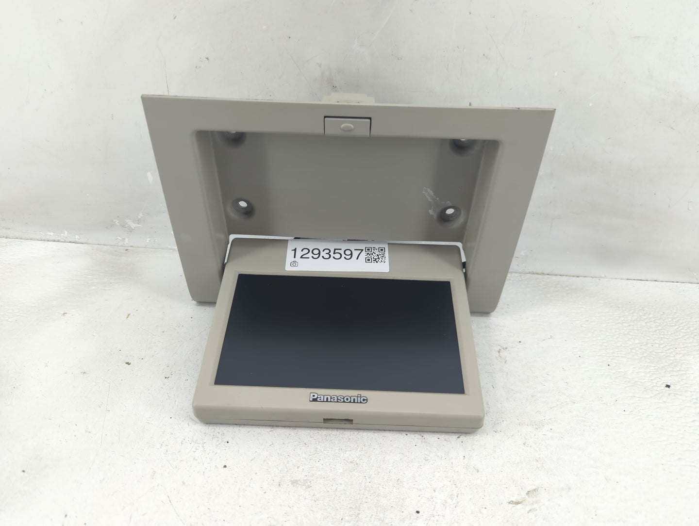 2007-2014 Cadillac Escalade Esv Information Display Screen - Oemusedautoparts1.com