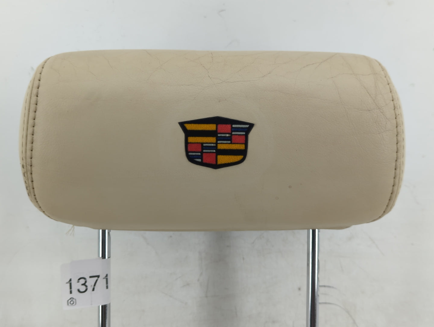 2007-2008 Cadillac Escalade Esv Headrest Head Rest Rear Center Seat Fits Fits 2007 2008 OEM Used Auto Parts - Oemusedautopar