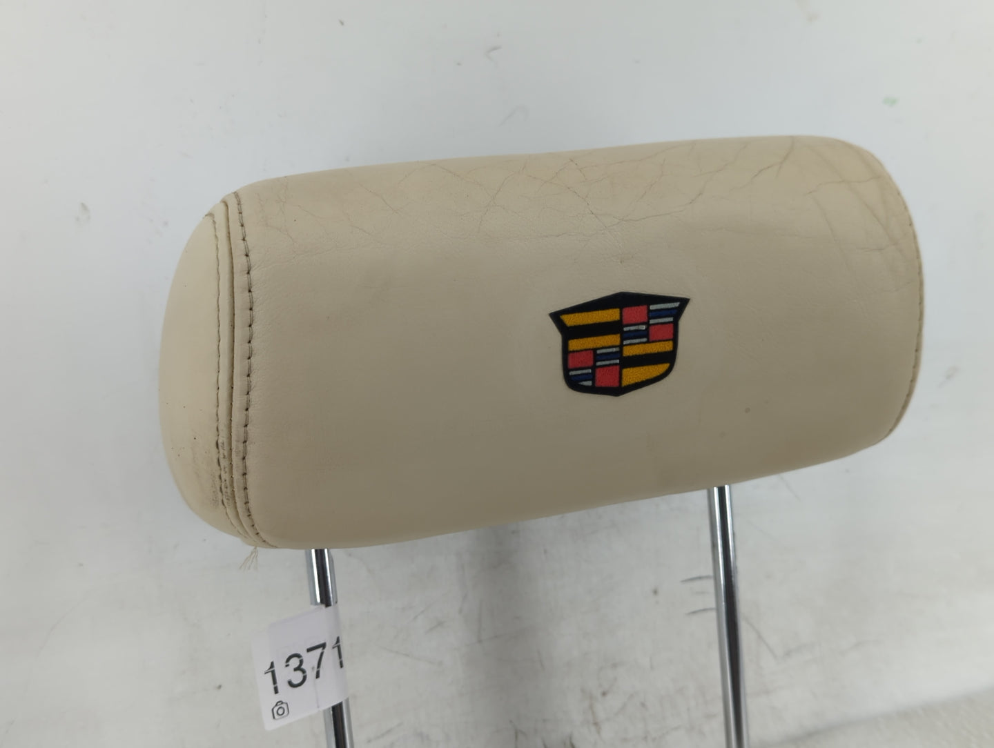 2007-2008 Cadillac Escalade Esv Headrest Head Rest Rear Center Seat Fits Fits 2007 2008 OEM Used Auto Parts - Oemusedautopar