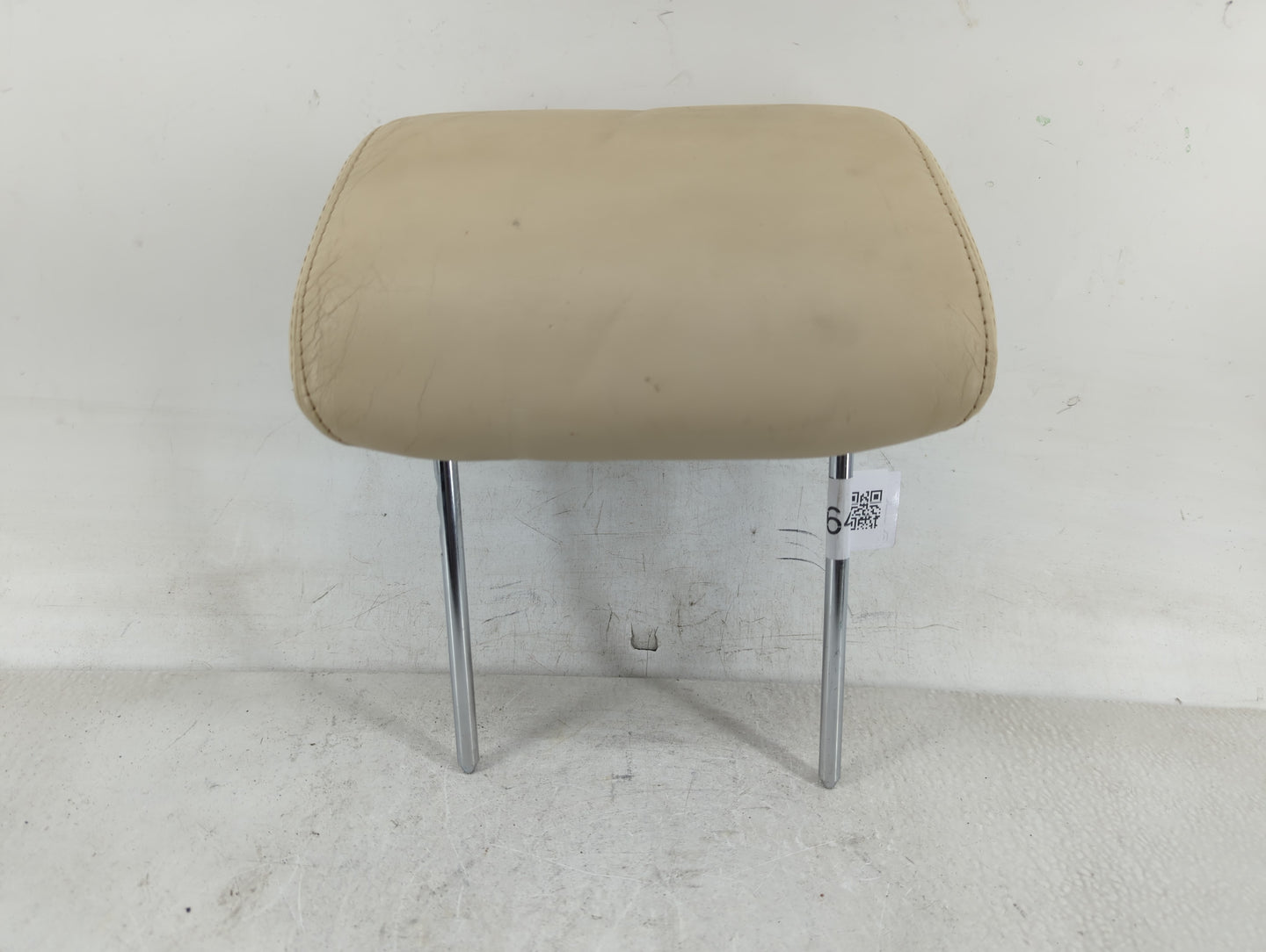 2007-2008 Cadillac Escalade Esv Headrest Head Rest Rear Center Seat Fits Fits 2007 2008 OEM Used Auto Parts - Oemusedautopar
