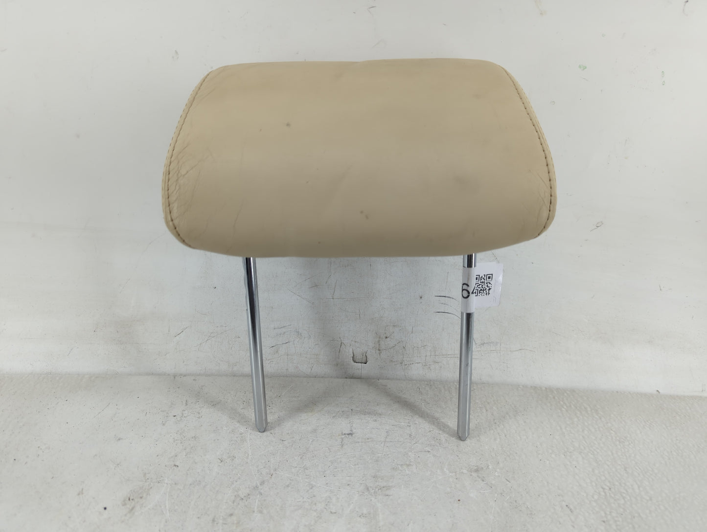 2007-2008 Cadillac Escalade Esv Headrest Head Rest Rear Center Seat Fits Fits 2007 2008 OEM Used Auto Parts - Oemusedautopar