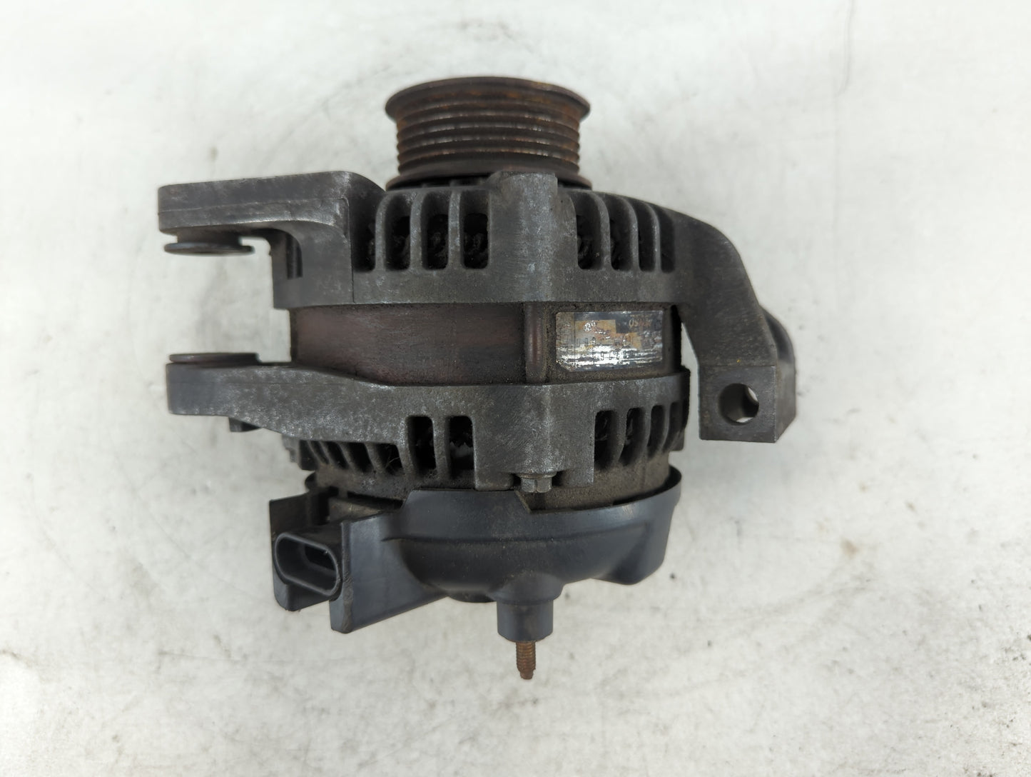 2008 Cadillac Seville Alternator Replacement Generator Charging Assembly Engine OEM P/N:104210-3060 Fits OEM Used Auto Parts