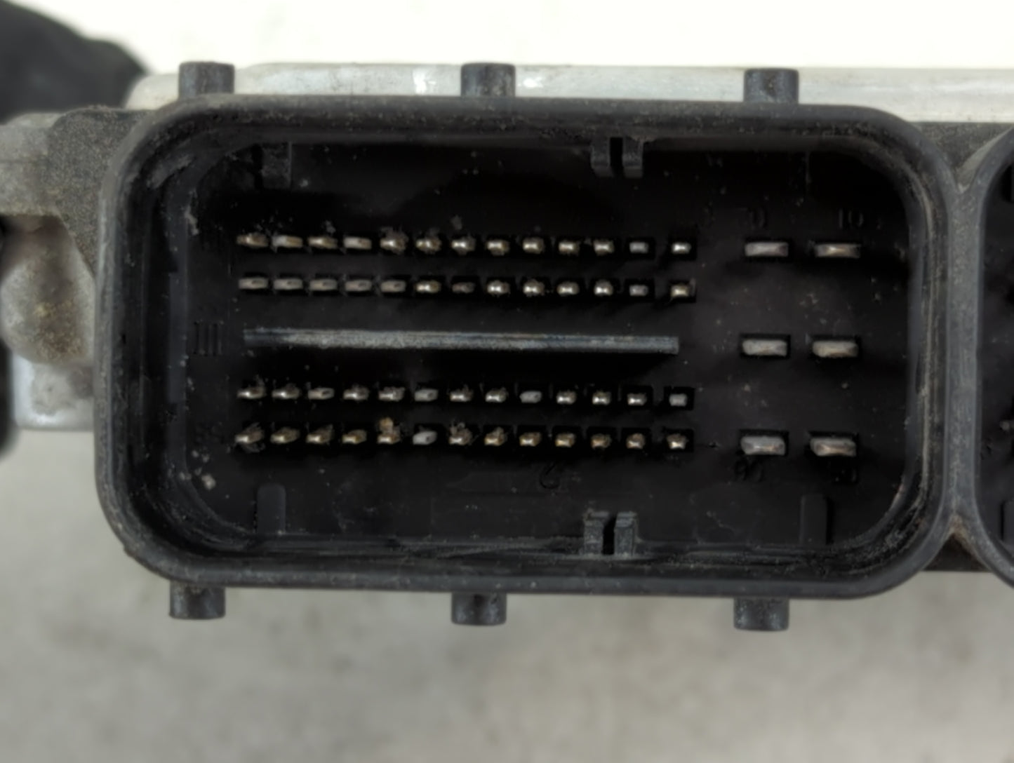 2008-2009 Cadillac Srx PCM Engine Control Computer ECU ECM PCU OEM Fits Fits 2008 2009 OEM Used Auto Parts - Oemusedautopart