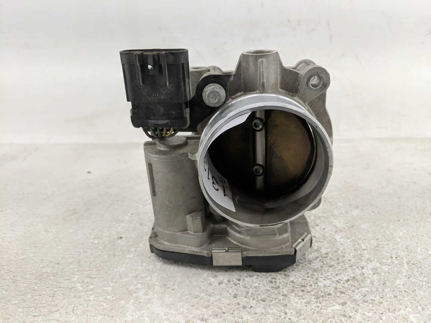 2007-2011 Cadillac Srx Throttle Body Fits Fits 2007 2008 2009 2010 2011 2012 OEM Used Auto Parts - Oemusedautoparts1.com