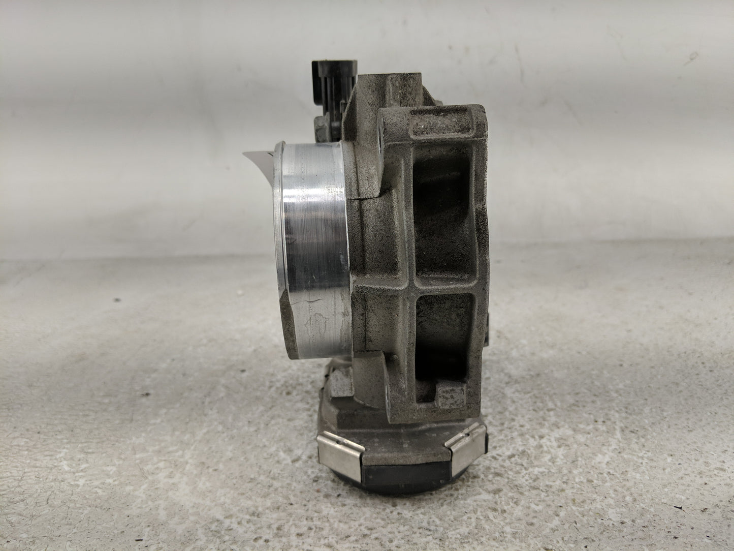 2007-2011 Cadillac Srx Throttle Body Fits Fits 2007 2008 2009 2010 2011 2012 OEM Used Auto Parts - Oemusedautoparts1.com