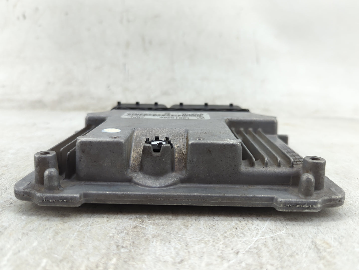 2008-2009 Cadillac Srx PCM Engine Control Computer ECU ECM PCU OEM P/N:12619582 0 261 209 211 Fits Fits 2008 2009 OEM Used A