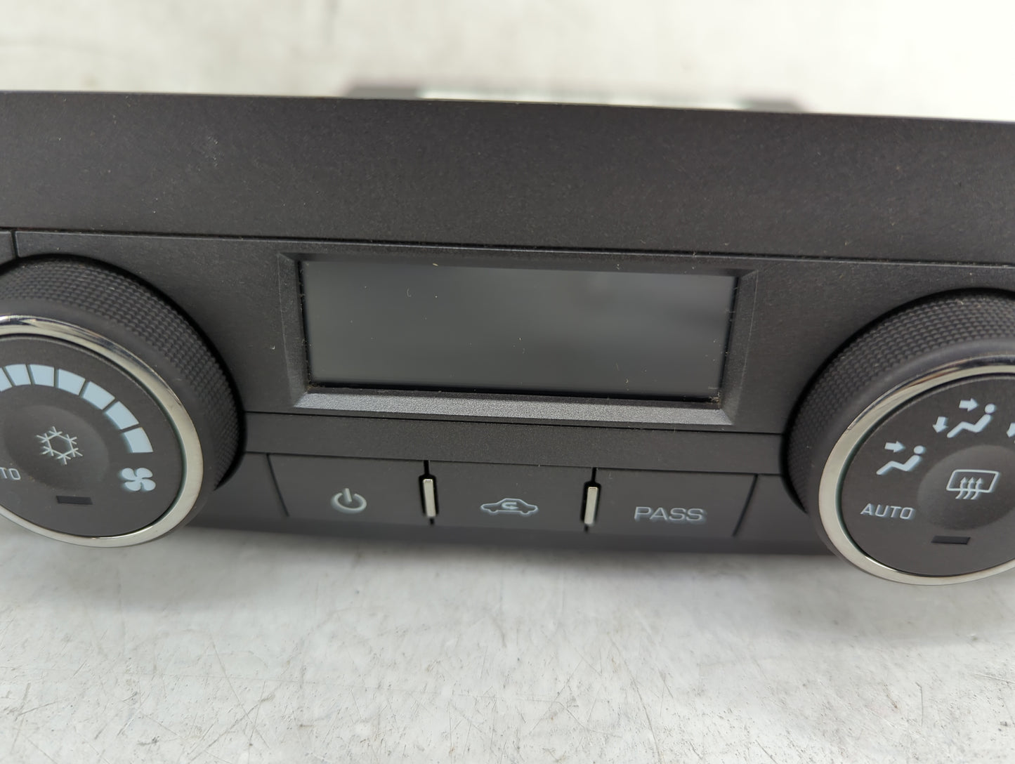 2008-2009 Cadillac Srx Climate Control Module Temperature AC/Heater Replacement Fits Fits 2008 2009 OEM Used Auto Parts - Oe