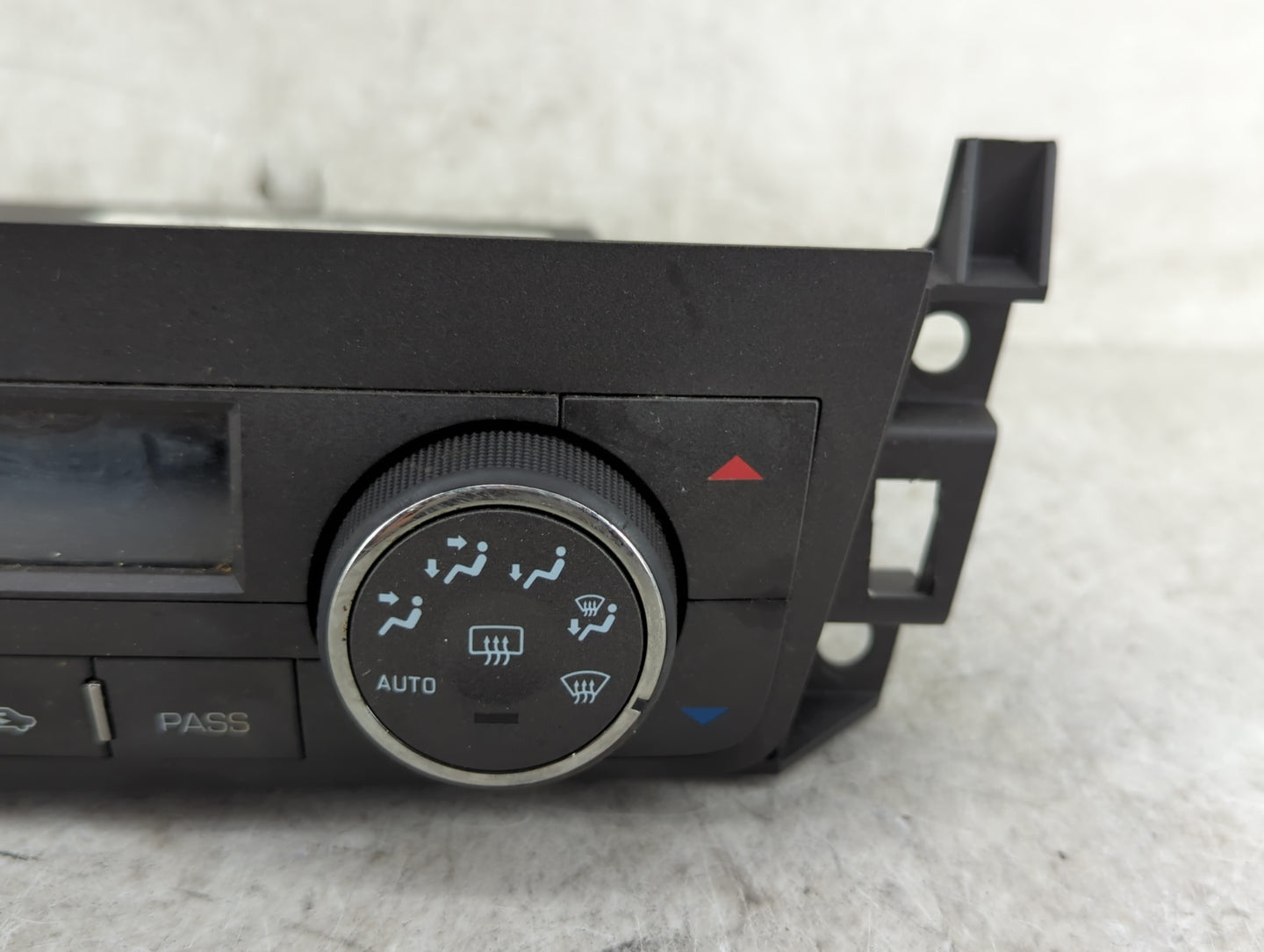 2008-2009 Cadillac Srx Climate Control Module Temperature AC/Heater Replacement P/N:MX237000-2570 25839380 Fits Fits 2008 20
