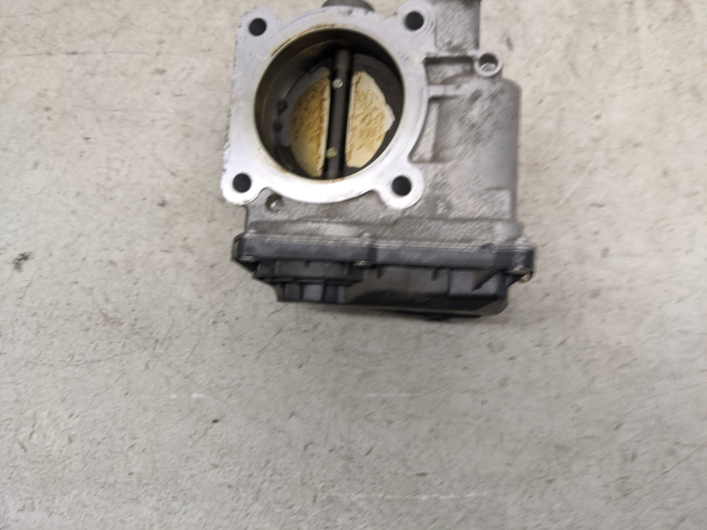 2008 Cadillac Srx Throttle Body Fits OEM Used Auto Parts - Oemusedautoparts1.com