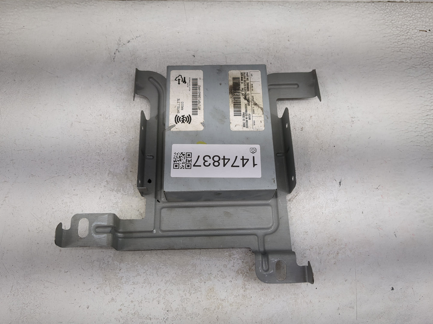 2007-2009 Cadillac Srx Tuner Satellite Receiver - Oemusedautoparts1.com