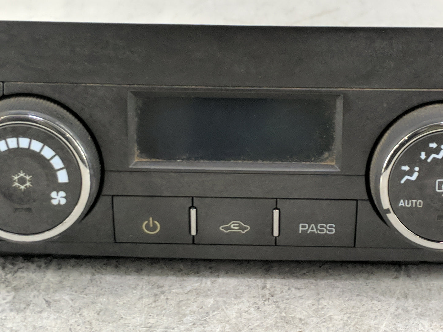 2008-2009 Cadillac Srx Climate Control Module Temperature AC/Heater Replacement P/N:25839380 MX237000-2570 Fits Fits 2008 20