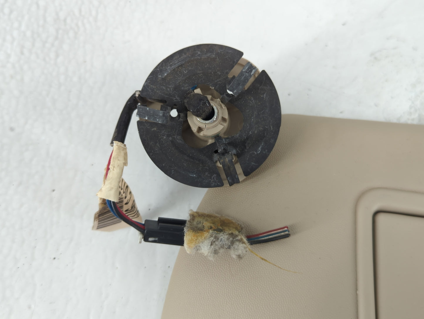 2004-2009 Cadillac Srx Sun Visor Shade Replacement Passenger Right Mirror Fits Fits 2004 2005 2006 2007 2008 2009 OEM Used A