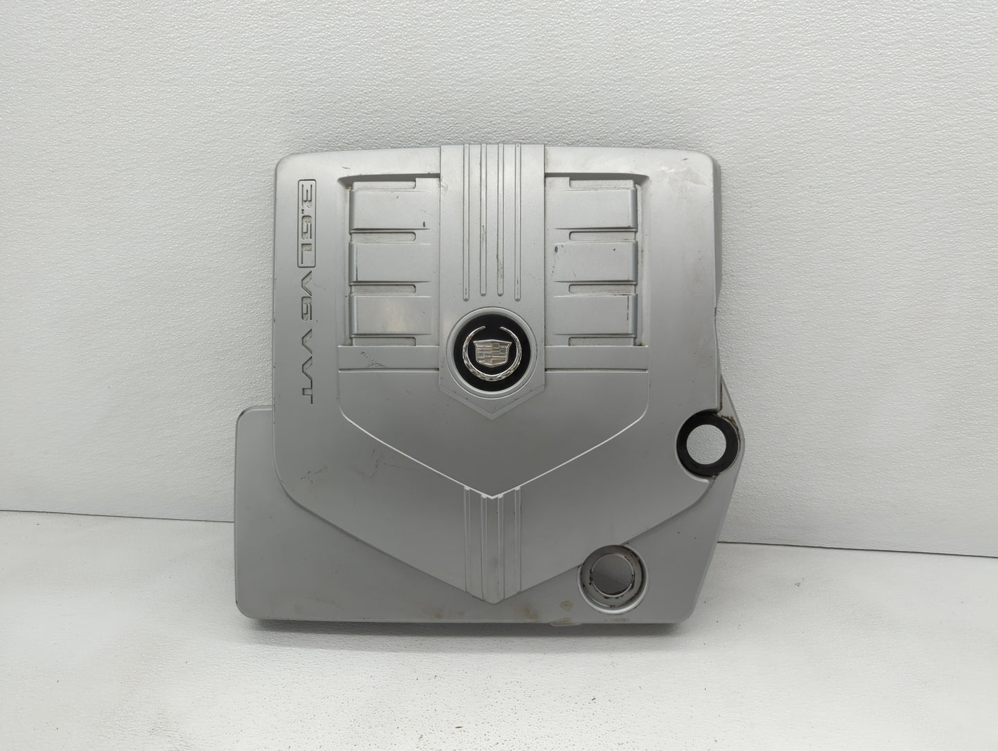 2008 Cadillac Srx Engine Cover - Oemusedautoparts1.com