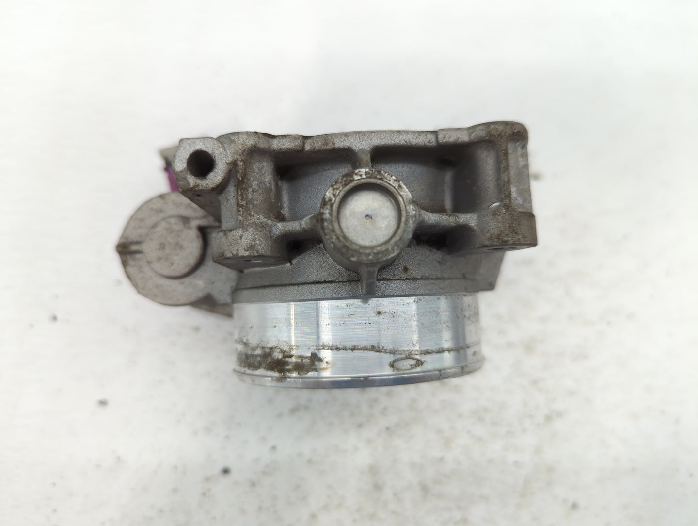 2007-2011 Cadillac Srx Throttle Body Fits Fits 2007 2008 2009 2010 2011 2012 OEM Used Auto Parts - Oemusedautoparts1.com